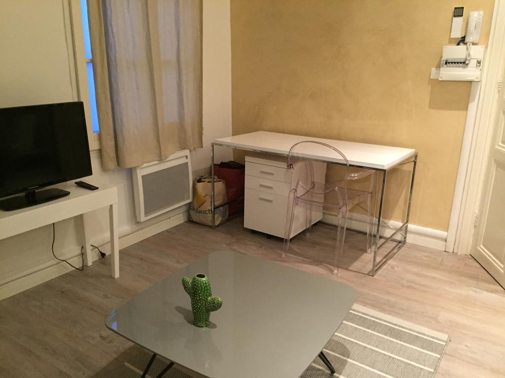 Studio Rossini Appartement Narbonne Buitenkant foto